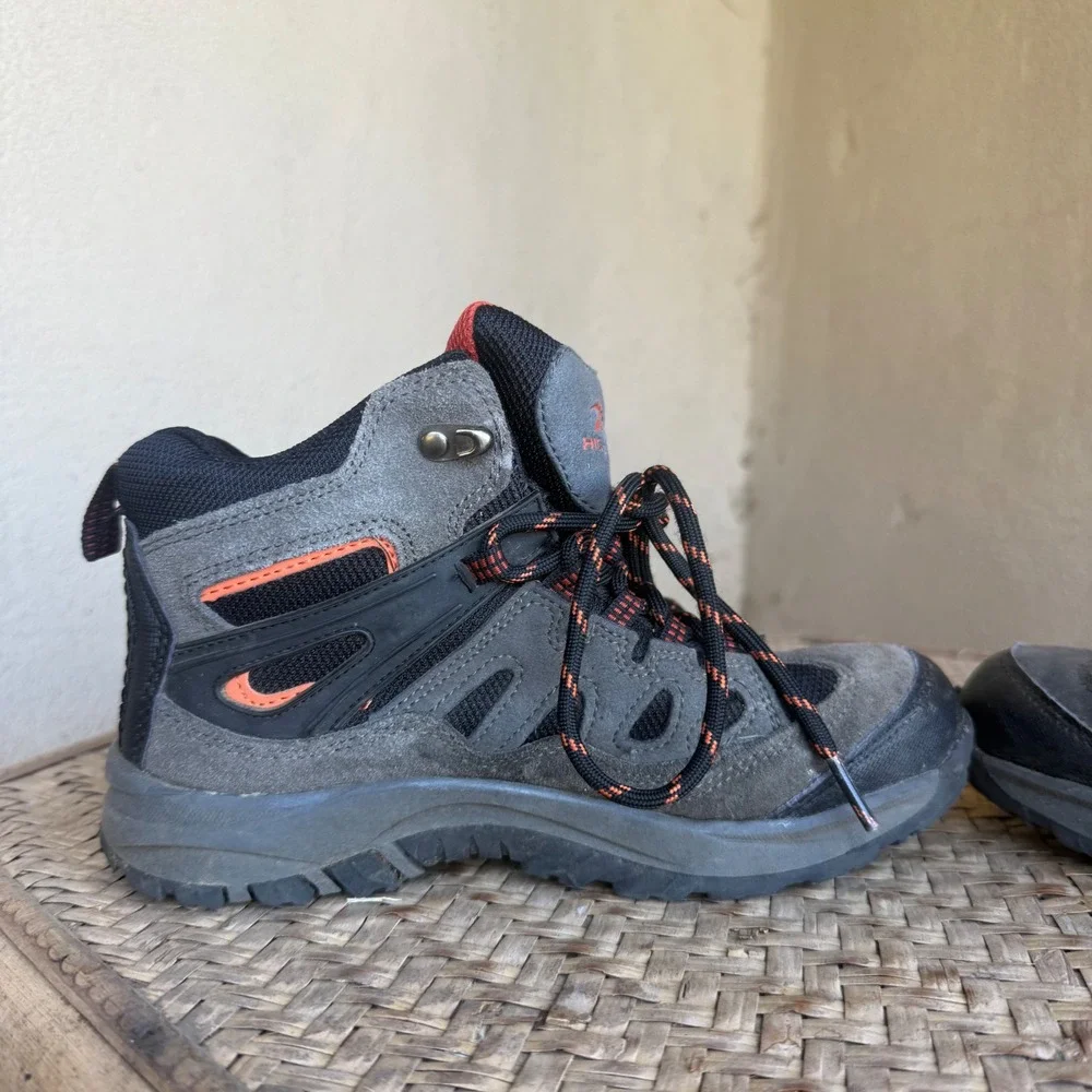 High Sierra Trooper Hiking Boots Boys 4 Grey Orange Suede Mesh Trail Gorpcore